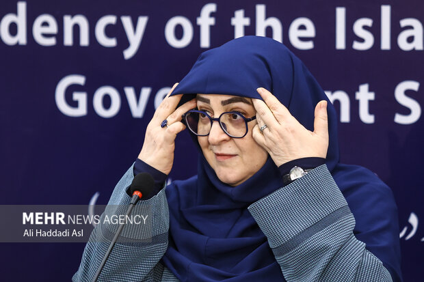 فاطمه مهاجرانی سخنگوی دولت