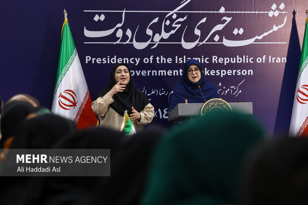 فاطمه مهاجرانی سخنگوی دولت