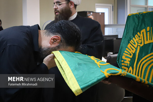 حضور خادمین حرم رضوی در خبرگزاری مهر