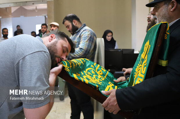 حضور خادمین حرم رضوی در خبرگزاری مهر