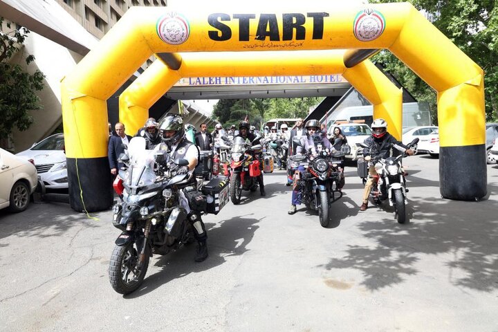 بدرقه کاروان موتورسواران لهستانی با پیام دوستی بدرقه کاروان موتورسواران لهستانی با پیام دوستی