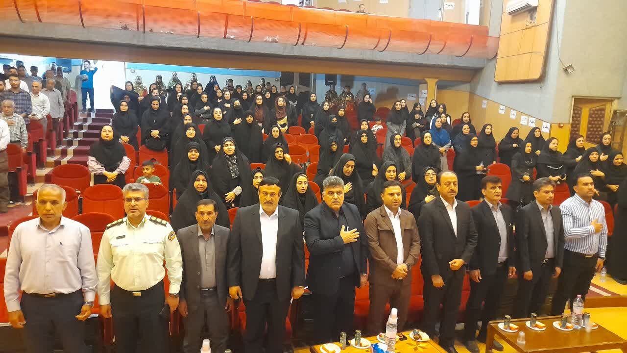 معلمان پرورش‌دهندگان نسل آینده‌ساز کشور هستند