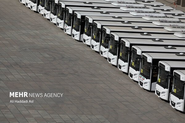 باقرجوان: ۷۹ میلیون مسافر در نیمه نخست امسال جابهجا شدند باقرجوان: ۷۹ میلیون مسافر در نیمه نخست امسال جابهجا شدند