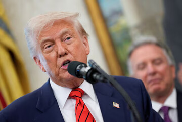 Trump again uses intmidating language against Iran