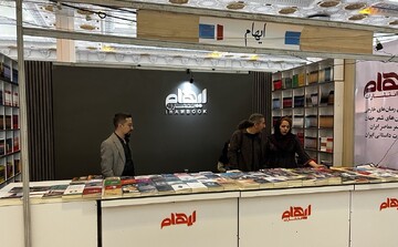 صدمجموعه شعر جدید از نشر ایهام در نمایشگاه؛ دست پر ناشر با شاعران جوان