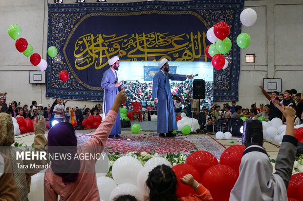 جشن بزرگ امام رضاییها در رشت