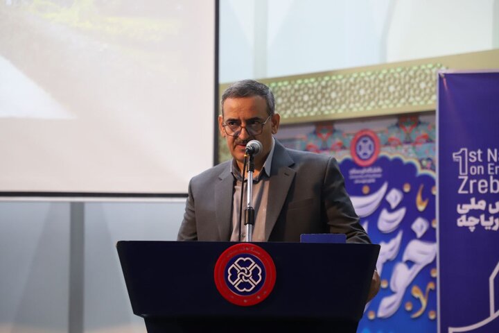کنفرانس ملی دریاچه زریوار گامی برای حفاظت از این دریاچه است
