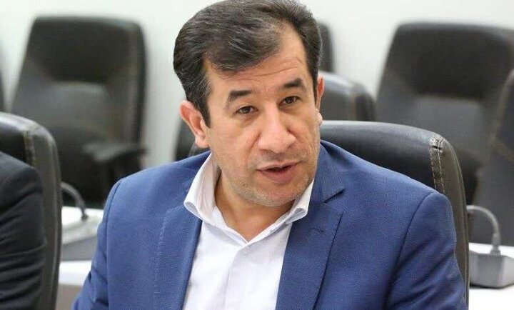کارمندان ادارات لرستان پنجشنبهها دورکار شدند کارمندان ادارات لرستان پنجشنبهها دورکار شدند