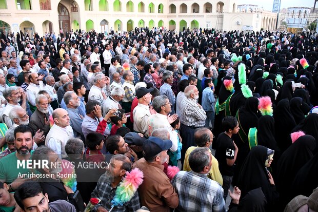 جشن مردمی زیر سایه خورشید در بیرجند