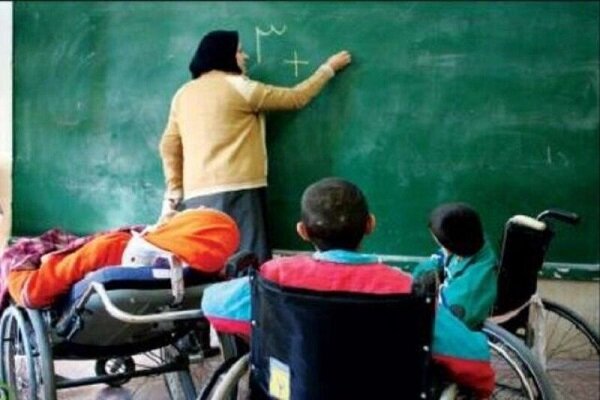 معلمان،نيازهاي،مراسم،آموزش،تجليل،ارتقاي