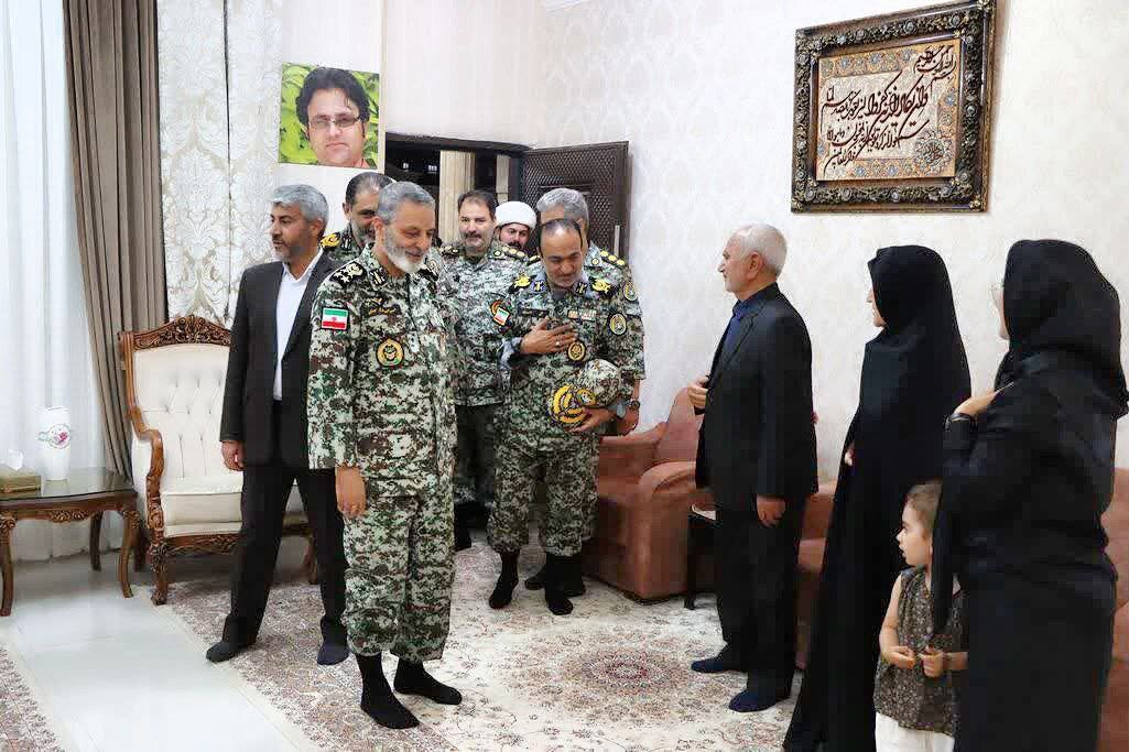 شهيد،ايران،اسلامي،داريوش،ديدار،جمهوري،شهدا،ارتش،علمي