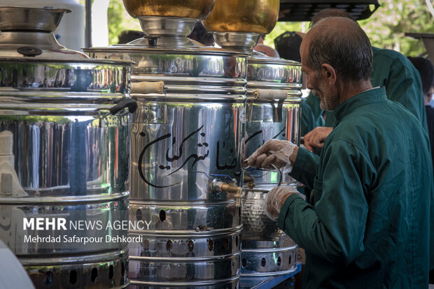 جشن خانوادگی دهه کرامت در شهرکرد