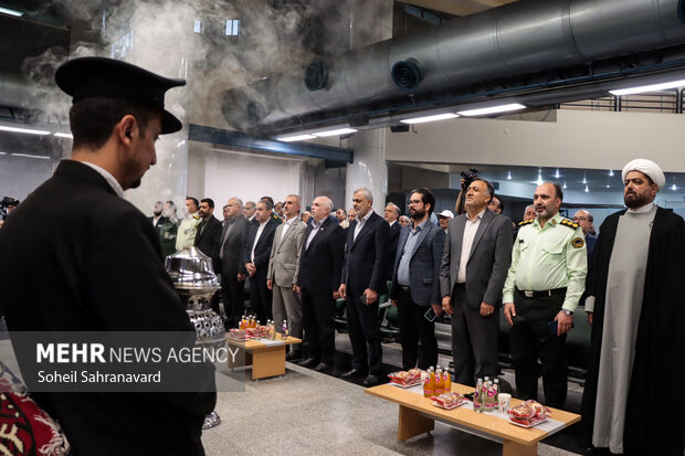 بدرقه زائران حج تمتع از فرودگاه بین‌المللی مشهد