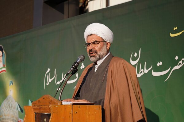 سلطان سید جلال‌الدین اشرف (ع) بنیان‌گذار حکومت شیعی در ایران است
