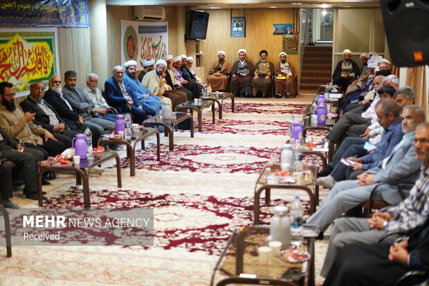 نشست صمیمانه استاندار و مدیران اداره تبلیغات اسلامی استان اصفهان