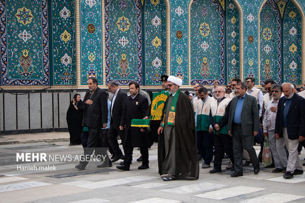 کاروان «زیر سایه خورشید» در گلستان