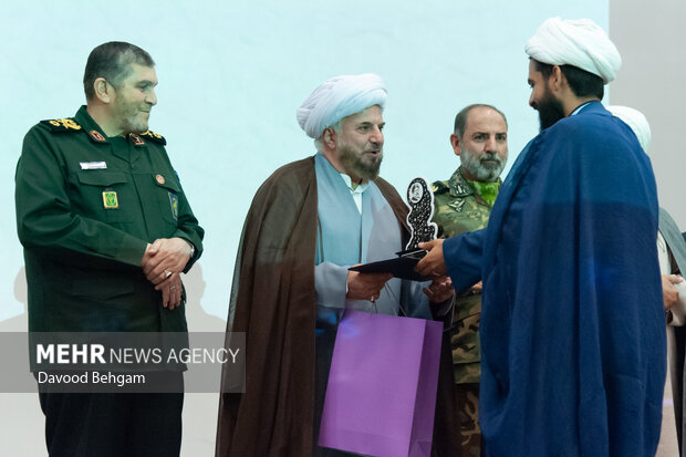 مراسم اهدای ۸۰۰۰ جهزیه در مشهد