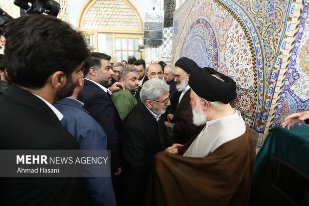 اولین سالگرد شهادت شهید رئیسی و شهدای خدمت در حرم مطهر رضوی
