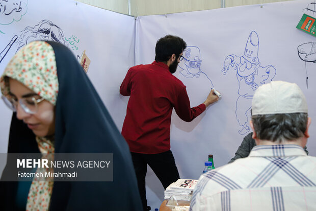سی و ششمین نمایشگاه کتاب تهران_روز دوم