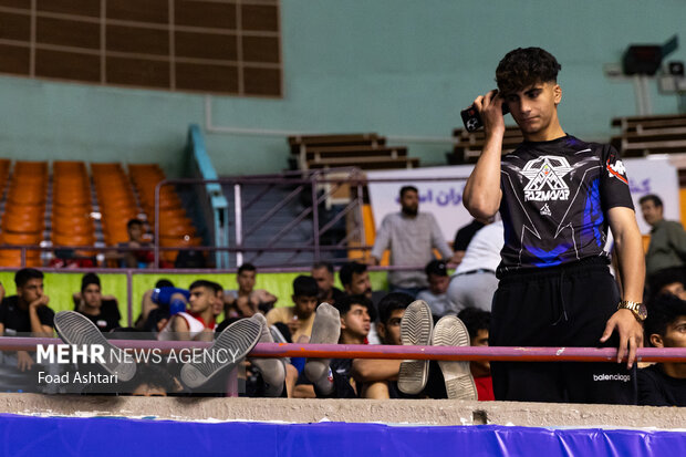 مسابقه قهرمانی MMA کشور