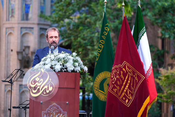 تحول فرهنگی در کتابخانه ملک با محوریت امام رضا(ع)