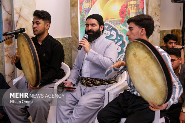 کاروان «زیر سایه خورشید» در سنندج