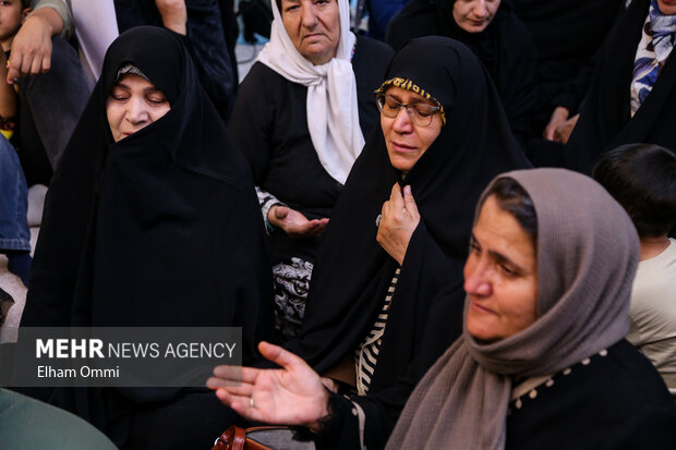 کاروان «زیر سایه خورشید» در سنندج