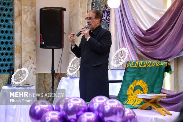 کاروان «زیر سایه خورشید» در سنندج