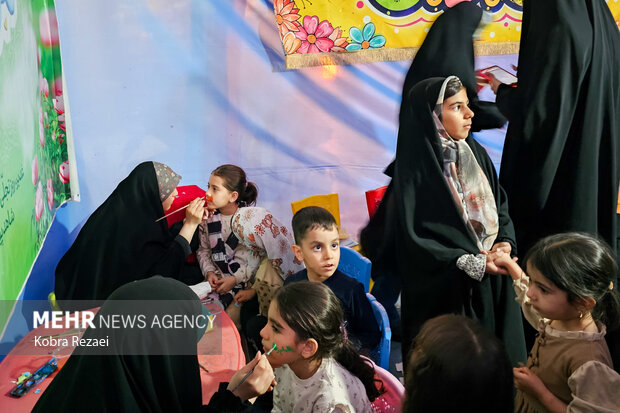 جشن خانوادگی امام رضایی‌ها در مشهد - ۱