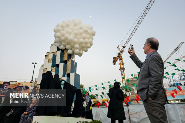 جشن خانوادگی امام رضایی‌ها در مشهد - ۱