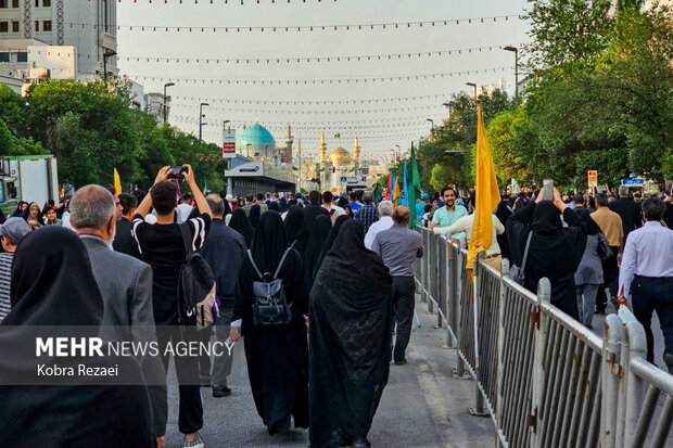 جشن خانوادگی امام رضایی‌ها در مشهد - ۱