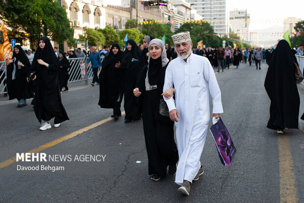 جشن خانوادگی امام رضایی‌ها در مشهد - ۲