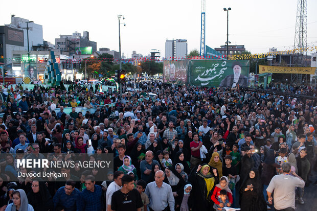 جشن خانوادگی امام رضایی‌ها در مشهد - ۲