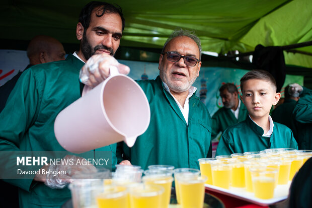 جشن خانوادگی امام رضایی‌ها در مشهد - ۲