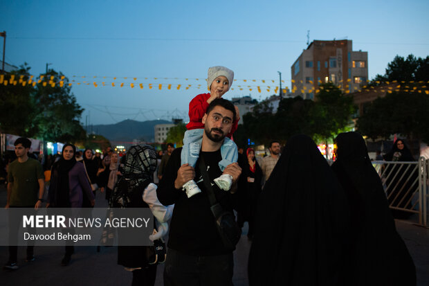 جشن خانوادگی امام رضایی‌ها در مشهد - ۲