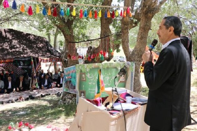 معلمان،معلم،عشايري،پرورش،آموزش،چگني،نيا،حاكميت