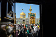 روز میلاد امام رضا (ع) در حرم مطهر رضوی