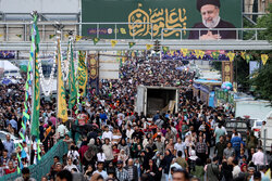 Tahran'da İmam Rıza (a.s) için büyük kutlama töreni