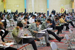 آزمون های ارزیابی حافظان قرآن کریم در اصفهان