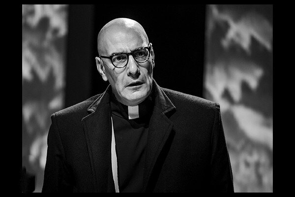 تئاتر باید بستری برای اندیشیدن باشد؛ مخاطب تشنه آثار تفکربرانگیز است