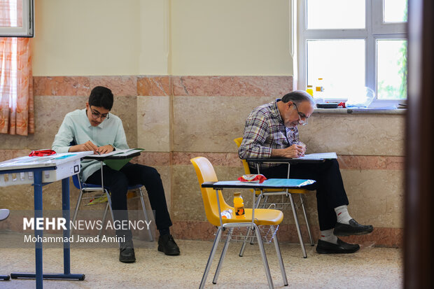 بیستمین دوره طرح اعطای مدرک تخصصی حافظان قرآن کریم