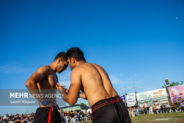 مسابقات کشتی گیله مردی در لنگرود