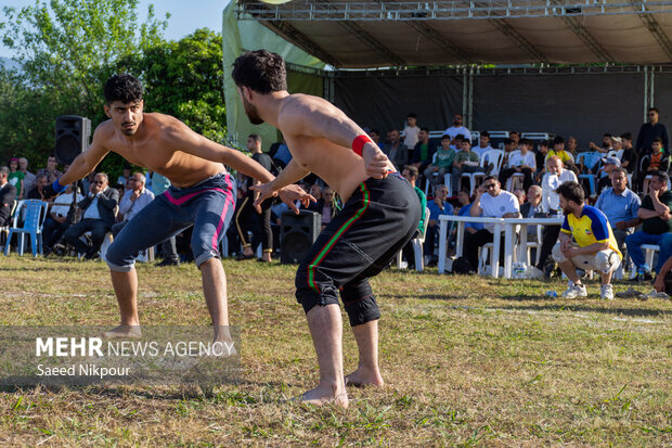 مسابقات کشتی گیله مردی در لنگرود