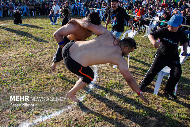 مسابقات کشتی گیله مردی در لنگرود