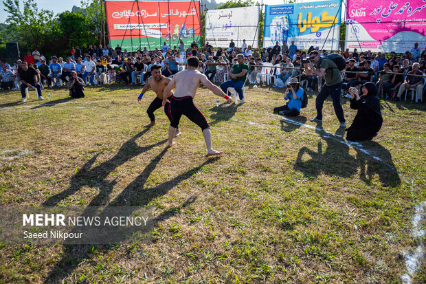مسابقات کشتی گیله مردی در لنگرود