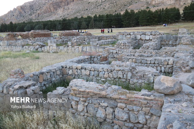 محوطه میراث جهانی بیستون