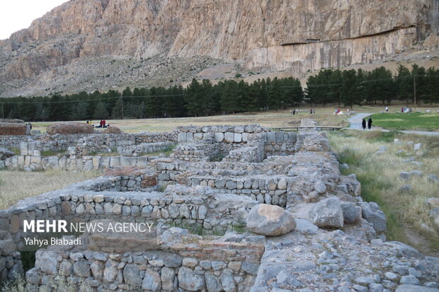 محوطه میراث جهانی بیستون