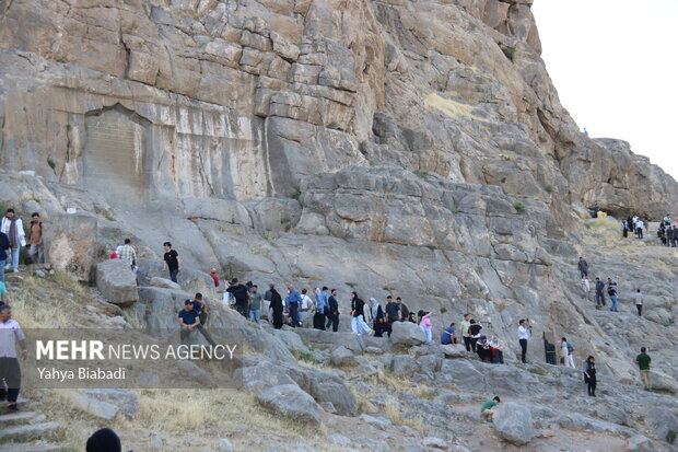 محوطه میراث جهانی بیستون