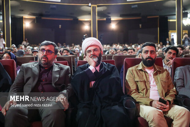 مراسم  اختتامیه چهاردهمین جشنواره فیلم ١٠٠