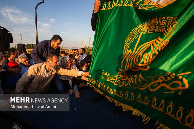 برگزاری آیین سنتی «پنجاه به در» و جشن بزرگ امام رضایی ها در قزوین